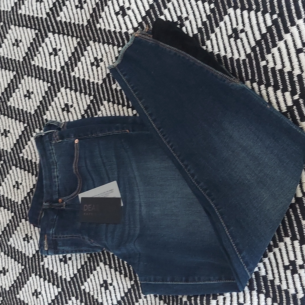 NWT Dear John ankle jean.